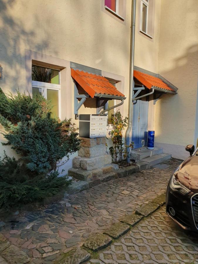 Ferienwohnung Oder Studio Dresden-Neustadt Inkl Parkplatz Mit Balkon Oder Terrasse エクステリア 写真