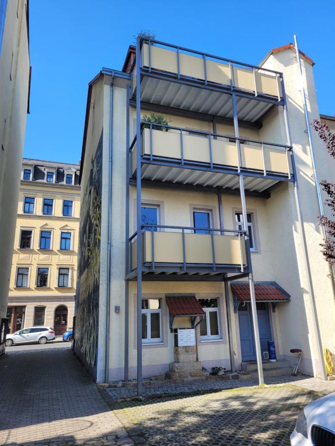 Ferienwohnung Oder Studio Dresden-Neustadt Inkl Parkplatz Mit Balkon Oder Terrasse エクステリア 写真